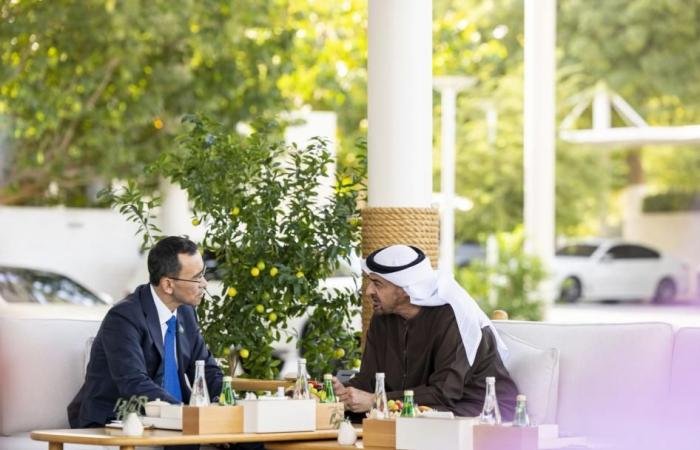 الامارات الان | محمد بن زايد ورئيس مجلس الشيوخ الكازاخستاني يبحثان العلاقات | عيون الجزيرة الامارات