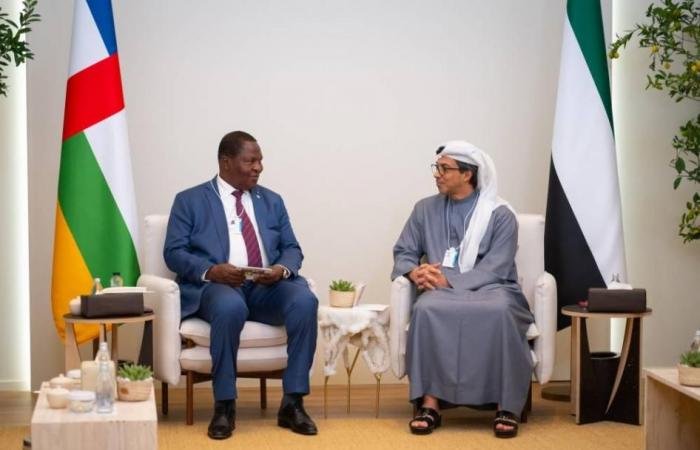 الامارات الان | منصور بن زايد يبحث التعاون مع رئيس جمهورية إفريقيا الوسطى | عيون الجزيرة الامارات