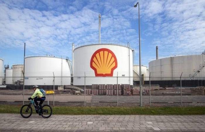 أرباح "شل" تسجل أدنى مستوياتها منذ الربع الأول لعام 2021