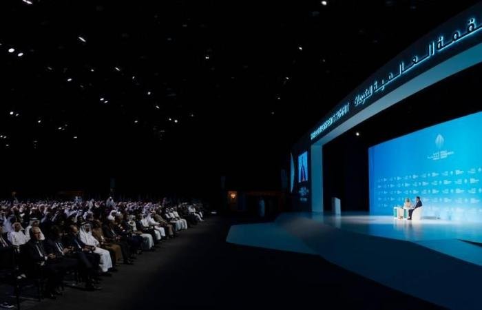 الامارات الان | تنظيم الدورة المقبلة للقمة العالمية للحكومات من 1 إلى 3 فبراير 2027 | عيون الجزيرة الامارات