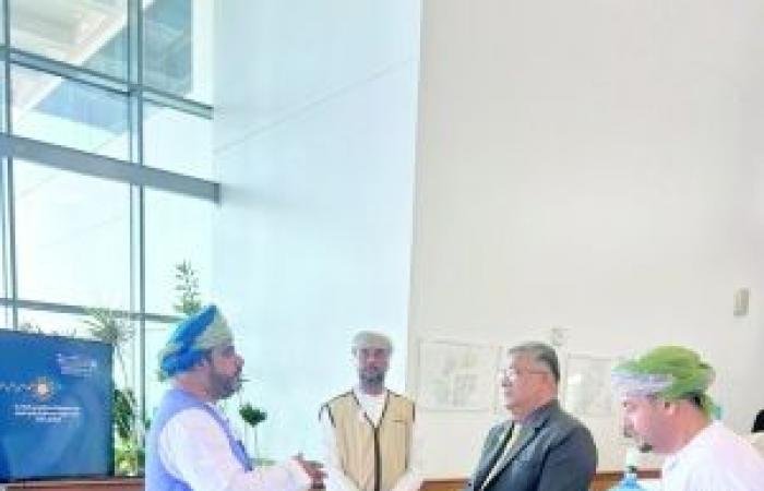 أخبار سلطنة عمان | التعريف بممارسات الغذاء الصحي في معرض توعوي بصحار | عيون الجزيرة الاخبارية عمان