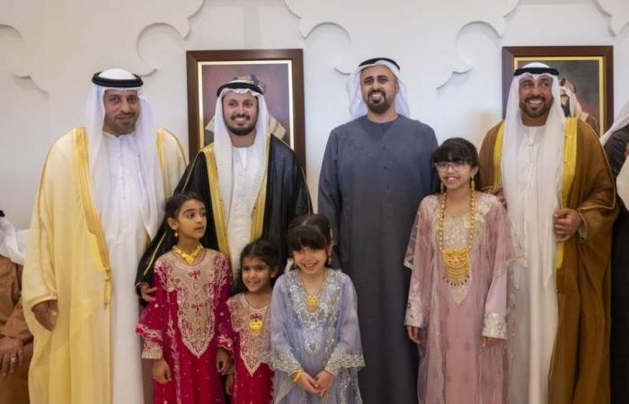 الامارات الان | ذياب بن محمد يحضر حفل استقبال بمناسبة زفاف علي محمد القبيسي | عيون الجزيرة الامارات