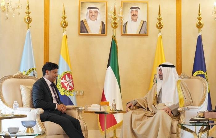 أخبار الكويت | وزير الدفاع يبحث وسفيري المملكة المتحدة ومصر مواضيع مشتركة | عيون الجزيرة الكويت