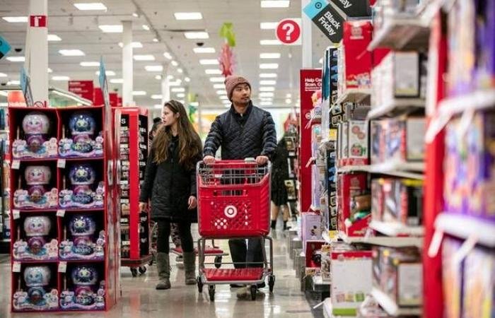 مبيعات التجزئة الأمريكية تستقر في ديسمبر خلافًا للتوقعات