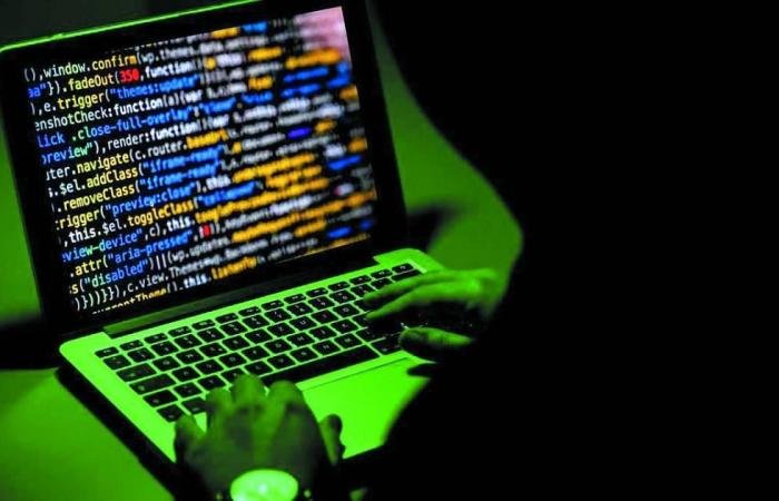 كُن يقظاً.. 8 نصائح لحماية معلوماتك البنكية