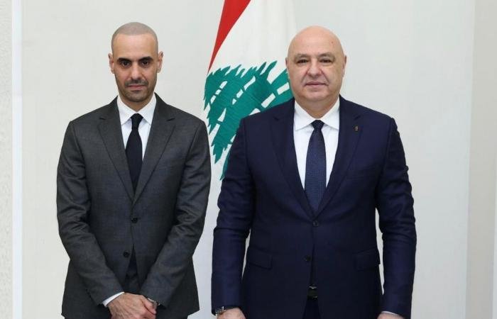 الرئيس اللبناني جوزيف عون يستقبل رجل الأعمال بدر ناصر الخرافي | عيون الجزيرة