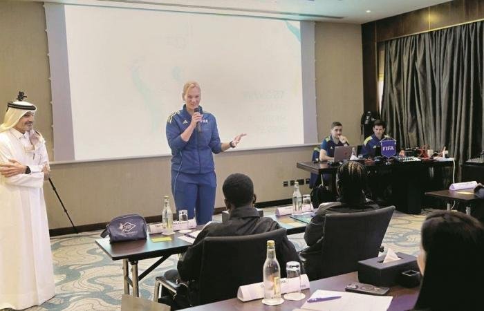 الرياضة في قطر | افتتاح ندوة الفيفا للحكمات النخبة | عيون الجزيرة الاخبارية