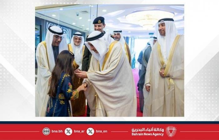 أخبار البحرين | نيابة عن سمو ولي العهد رئيس مجلس الوزراء..معالي الشيخ خالد بن عبد الله يحضر حفل السفارة الكويتية بالعيد الوطني ويوم التحرير..ويؤكد : أخوة البحرين والكويت تزيدها الأيام رسوخًا وستظل عنوانًا لوفاء متبادل وميثاقًا يربط القلوب قبل الدروب | عيون الجزيرة