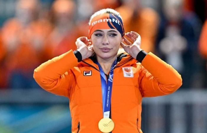 الرياضة الان | «المليونيرة المدللة» ترد على منتقديها بذهبية | عيون الجزيرة الرياضي