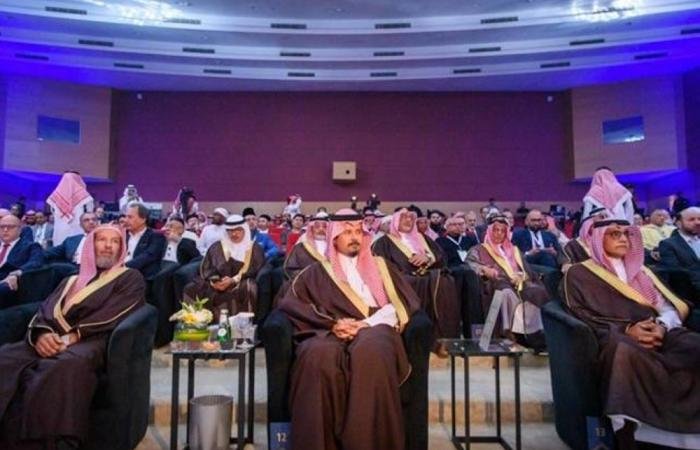 أخبار السعودية | أمير المدينة يرعى ندوة البركة في دورته الـ46 | عيون الجزيرة السعودية الان