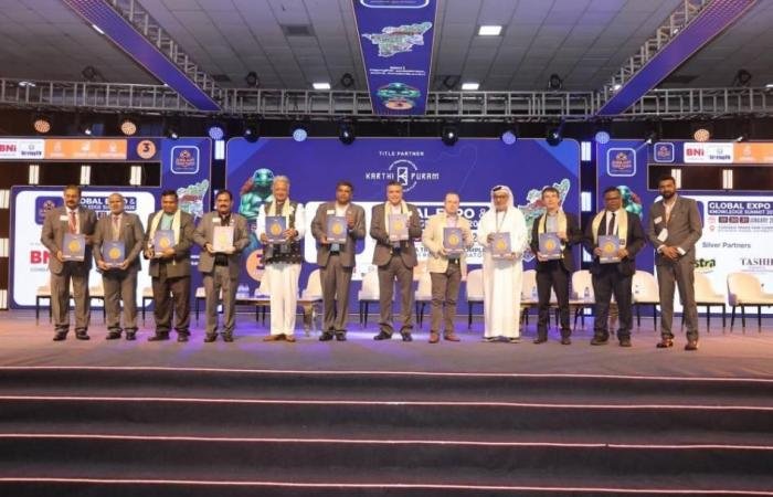 حرة مطار الشارقة تستعرض خدماتها بمعرض «تاميل نادو» في الهند