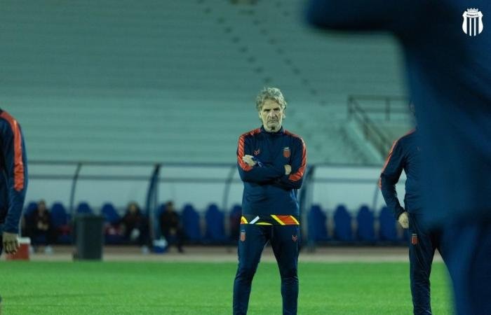 3عائدين للمحترفين