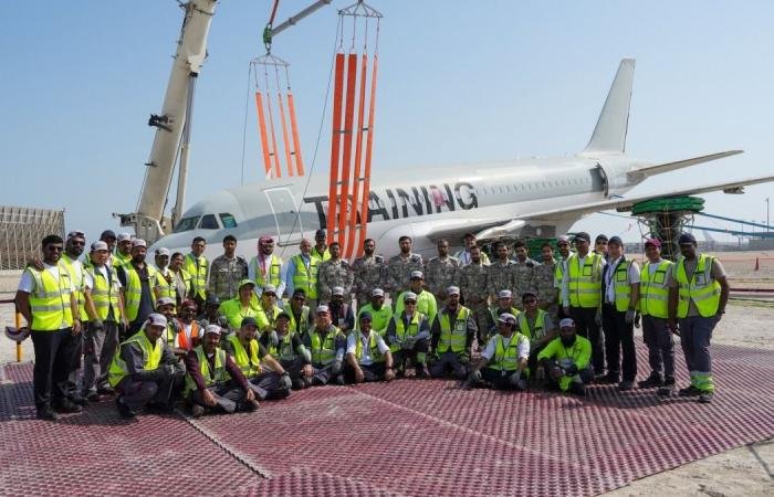 أخبار قطر | القوات الجوية الأميرية تنفّذ تمرين "استعادة الطائرة" بالتعاون مع الخطوط القطرية (صور) | عيون الجزيرة قطر