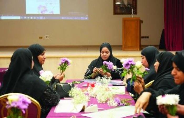 أخبار سلطنة عمان | حلقة بولاية منح لتمكين الباحثات عن عمل من المهارات الحرفية | عيون الجزيرة الاخبارية عمان