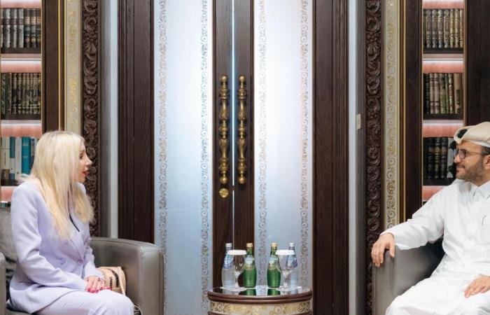 أخبار قطر | د. ماجد الأنصاري يجتمع مع المديرة السياسية لوزارة الخارجية القبرصية | عيون الجزيرة قطر