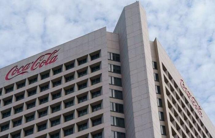 "كوكاكولا" تخطئ توقعات الإيرادات للمرة الأولى منذ خمس سنوات