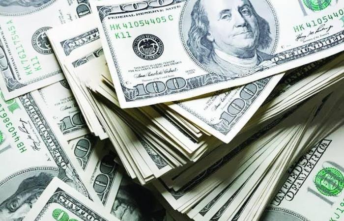 الدولار يرتفع بعد بيانات وظائف قوية