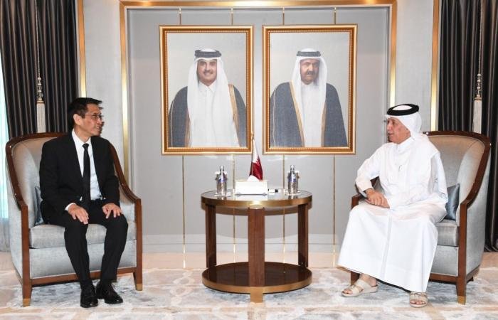 أخبار قطر | وزير الدولة للشؤون الخارجية يودع السفير التايلاندي بمناسبة انتهاء فترة عمله بالبلاد | عيون الجزيرة قطر