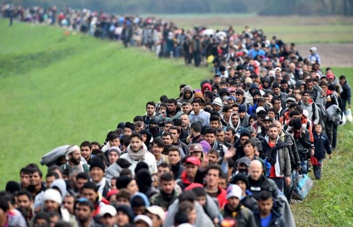 البرلمان الأوروبي يصادق على حزمة تشريعات جديدة لتشديد سياسة الهجرة واللجوء في دول الاتحاد | عيون الجزيرة