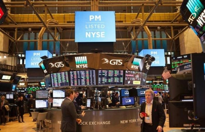 «وول ستريت» تتباين بعد بيانات التوظيف المرتفعة