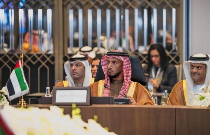 الامارات الان | عبدالله آل حامد: الإمارات تضع دعم العمل الإعلامي العربي المشترك في صدارة أولوياتها | عيون الجزيرة الامارات