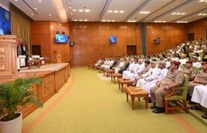 أخبار سلطنة عمان | كلية الدفاع الوطني تختتم ندوة القضايا الإستراتيجية حول تمكين الشباب | عيون الجزيرة الاخبارية عمان