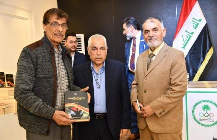 الرياضة الان | توقيع «كتاب موسوعة الكرة العراقية.. دليل النتائج والأحداث» للصحفي علي السبتي | عيون الجزيرة الرياضي