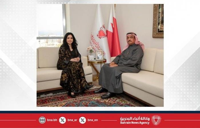 أخبار البحرين | القائم بأعمال الأمين العام للمؤسسة الملكية للأعمال الإنسانية يستقبل ممثل (اليونيسيف) لدى مملكة البحرين | عيون الجزيرة