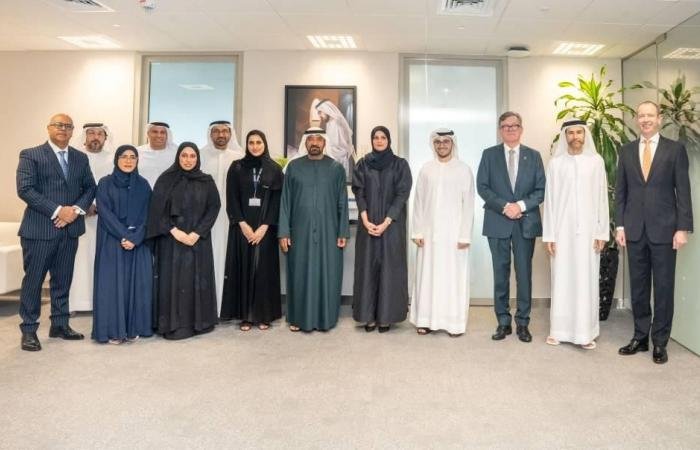 «الإمارات دبي الوطني» يُكرّم المحاسبين القانونيين من موظفيه المواطنين