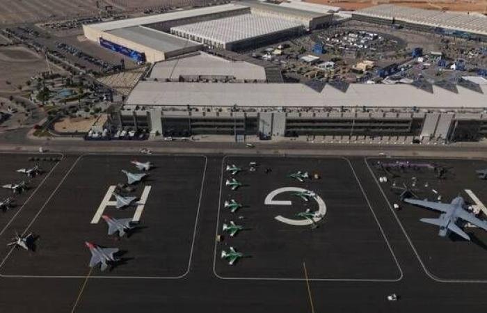 بمشاركة 89 دولة.."الدفاع العالمي 2026" يختتم أعماله بـ 220 اتفاقية و137 ألف زائر