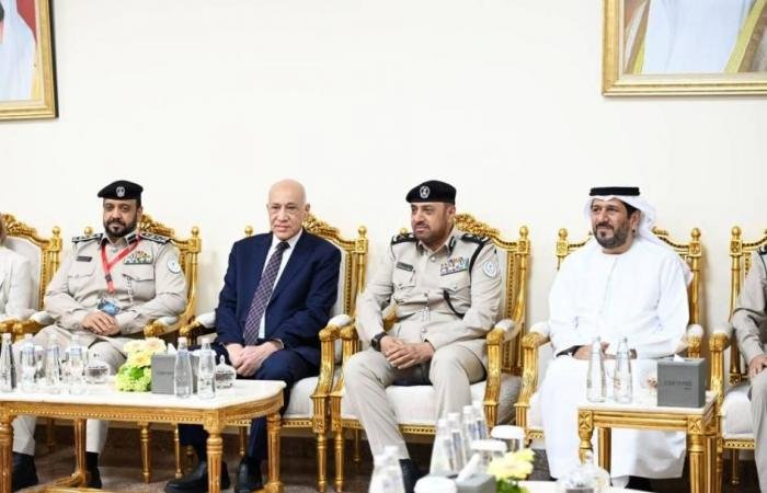 الامارات الان | جامعة الشارقة تبحث مستقبل المجتمع في عصر الذكاء الاصطناع | عيون الجزيرة الامارات