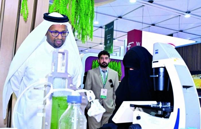 أخبار قطر | جامعة قطر تستعرض حلولًا مبتكرة في معرض قطر الزراعي | عيون الجزيرة قطر