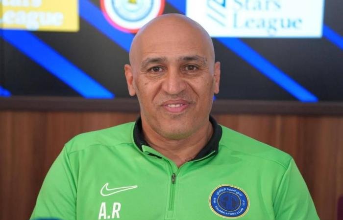 الرياضة الان | مدرب الطلبة العراقي يستعين بدراجة نارية حرصاً على الوقت | عيون الجزيرة الرياضي