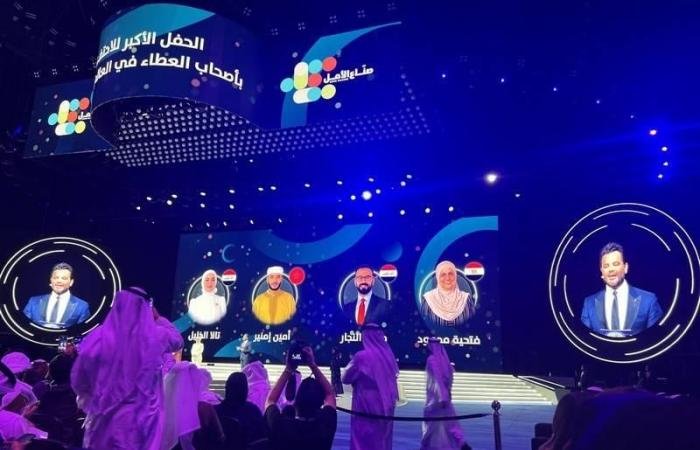 الامارات الان | «صناع الأمل».. مبادرات نبيلة لنشر الإيجابية وإنقاذ المرضى | عيون الجزيرة الامارات