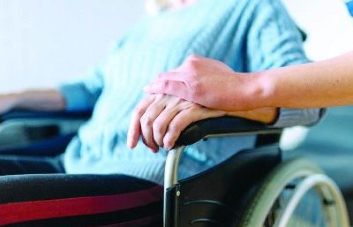 أخبار سلطنة عمان | دراسة عُمانية: أعباء نفسية ومعرفية واجتماعية تُضعف جودة حياة مرضى التصلب المتعدد | عيون الجزيرة الاخبارية عمان