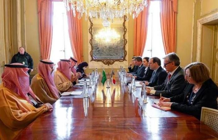 وزير الصناعة والثروة المعدنية يختتم زيارته الرسمية إلى بلجيكا