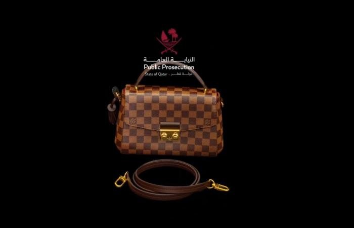 أخبار قطر | حقائب نسائية فاخرة من لويس فيتان وشانيل في مزاد عبر تطبيق مزادات المحاكم | عيون الجزيرة قطر