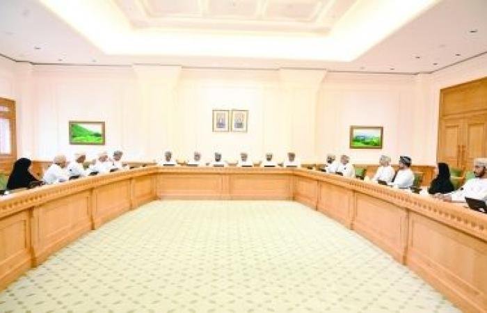 أخبار سلطنة عمان | "اقتصادية وتشريعية الشورى" تتوافقان على الصيغة النهائية لمشروع تعديل بعض أحكام قانون الثروة المعدنية | عيون الجزيرة الاخبارية عمان