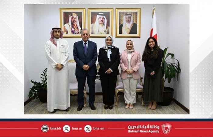 أخبار البحرين | وزيرة الصحة تلتقي رئيس مجلس إدارة مجموعة كيمز هيلث | عيون الجزيرة