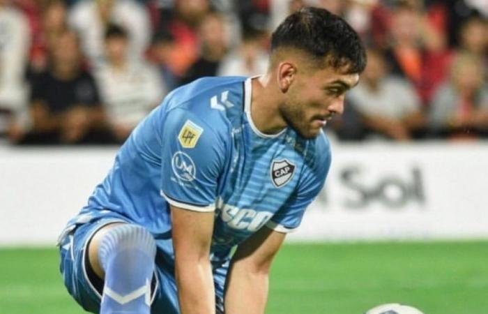 عقاب داخلي ينتظر كوزاني