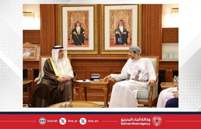 أخبار البحرين | وزير التراث والسياحة العماني يجتمع مع سفير مملكة البحرين لدى سلطنة عمان | عيون الجزيرة