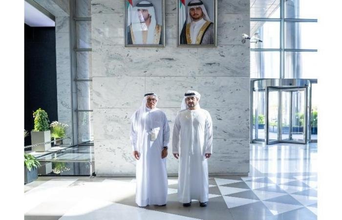 الامارات الان | مكتوم بن محمد: مسيرة الإنجازات مستمرة في الإمارات برؤى قادتها | عيون الجزيرة الامارات