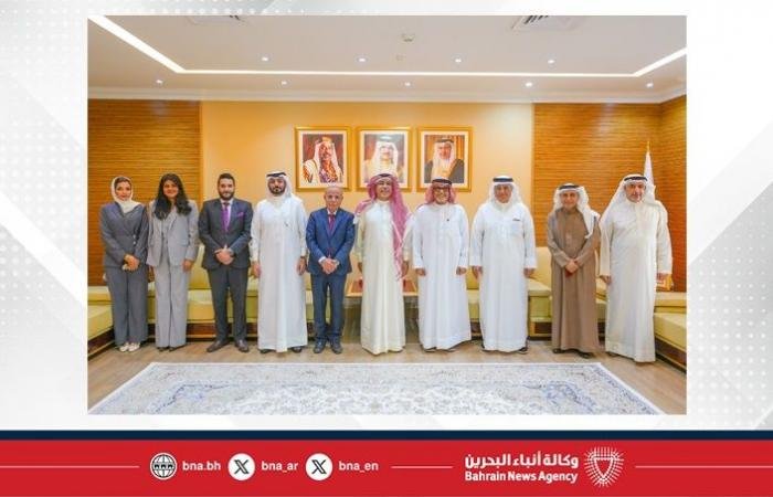 أخبار البحرين | نائب رئيس المجلس الأعلى للقضاء يستقبل رئيس وأعضاء جمعية المحامين البحرينية | عيون الجزيرة