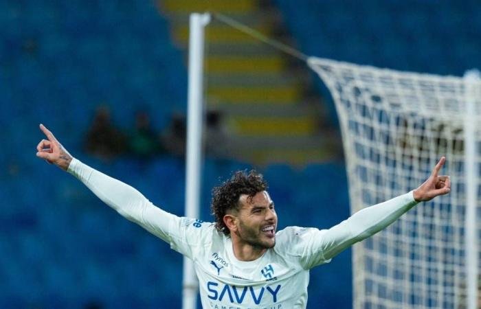 الهلال يسابق الزمن لتجهيز هرنانديز