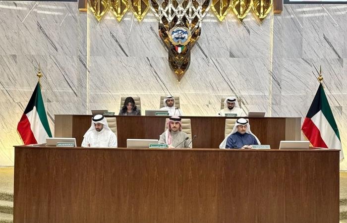 أخبار الكويت | «البلدي» يقر جدول «بناء المشاتل» المملوكة للدولة والخاصة | عيون الجزيرة الكويت