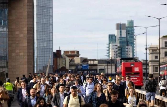 ارتفاع معدلات البطالة البريطانية إلى أعلى مستوياتها منذ خمس سنوات