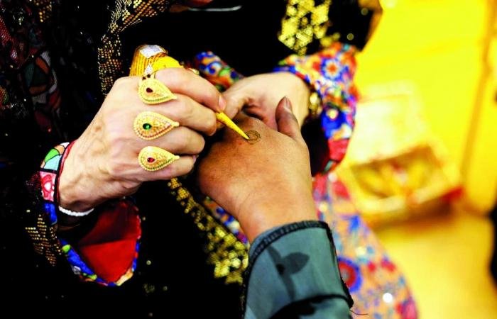 أخبار قطر | سيدات منتجات لــ "الشرق": إقبال واسع على المأكولات التراثية والقهوة والمنتجات التقليدية | عيون الجزيرة قطر