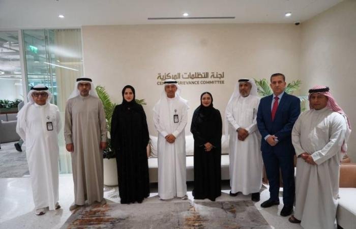الامارات الان | لجنة التظلمات لموظفي حكومة دبي ترسخ سيادة القانون | عيون الجزيرة الامارات