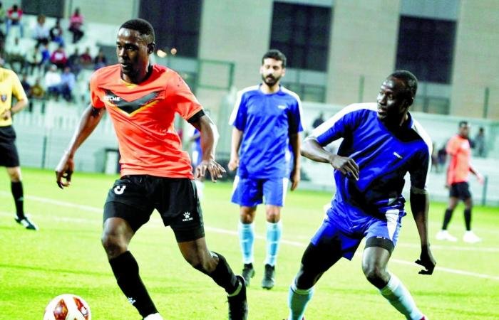 أخبار قطر | فوز مشيرب وعقارب غامبيا على بتري وكينيا إف سي ببطولة صالح صقر الرمضانية | عيون الجزيرة قطر