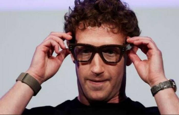 ميتا تخفض مكافآت الأسهم لموظفيها للعام الثاني